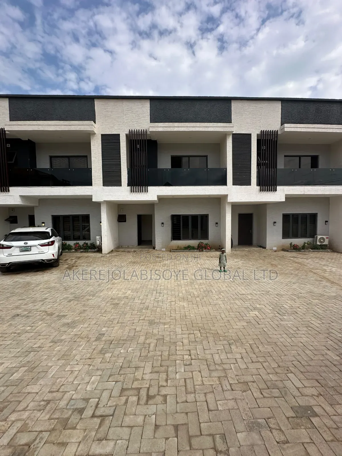 3bdrm Duplex in Close To Beger Yard for rent in Life Camp