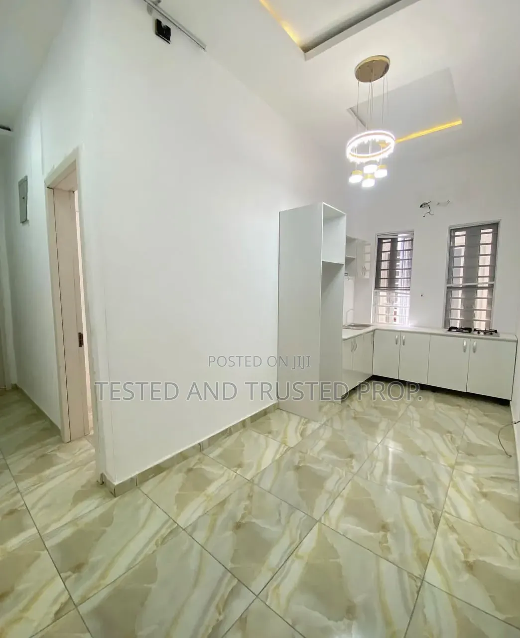 Furnished Mini Flat in Oral Estate Lekki, Chevron for rent in Chevron