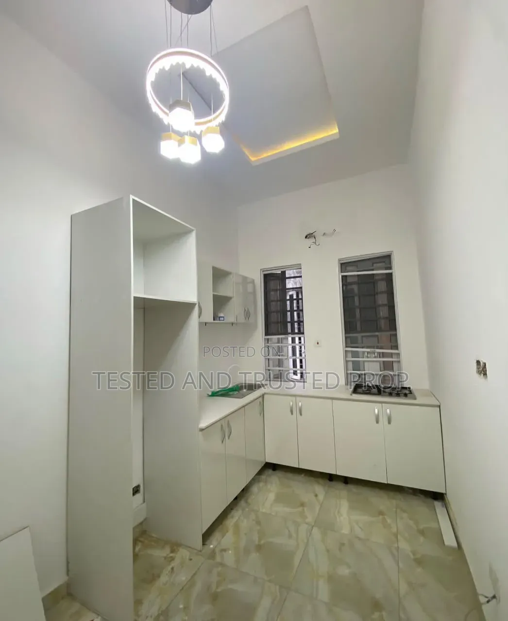 Furnished Mini Flat in Oral Estate Lekki, Chevron for rent in Chevron