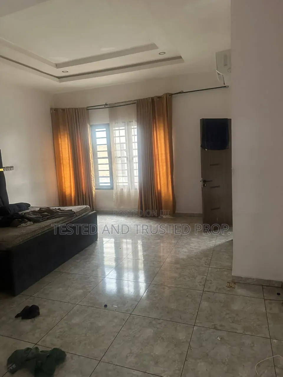 4bdrm Duplex in Harris Drive Vgc, Chevron for rent in Chevron
