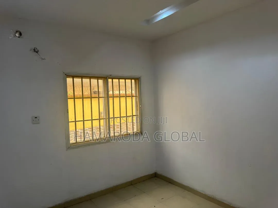 Furnished 4bdrm Bungalow in Idimu, Alimosho for sale in Alimosho
