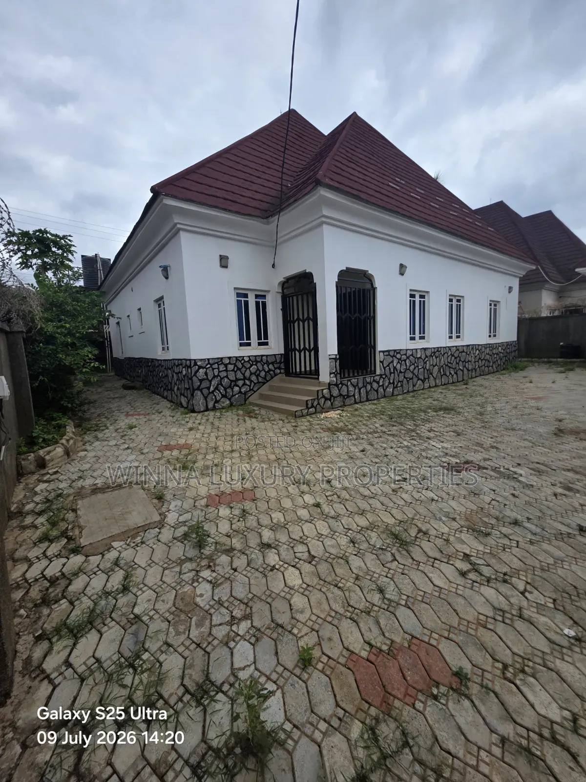 3bdrm Bungalow in Shimezz Homes, Lugbe District for rent in Lugbe District
