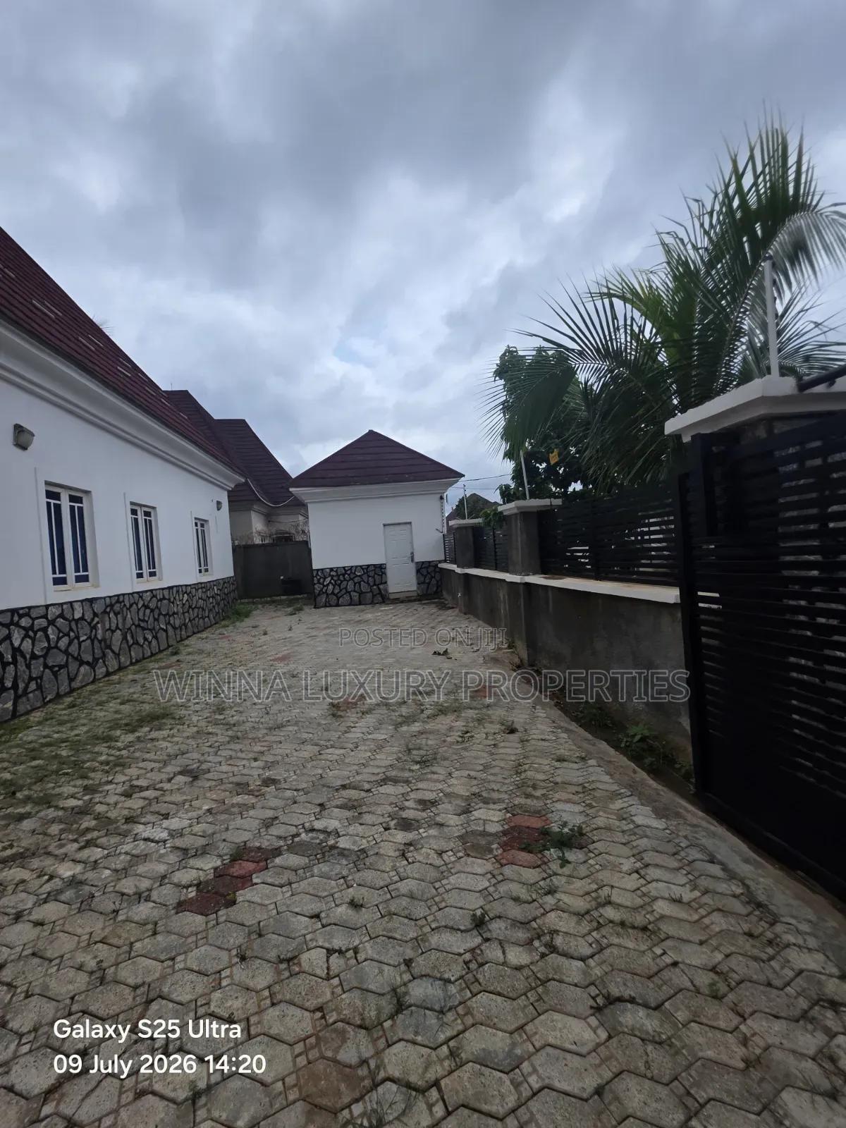 3bdrm Bungalow in Shimezz Homes, Lugbe District for rent in Lugbe District