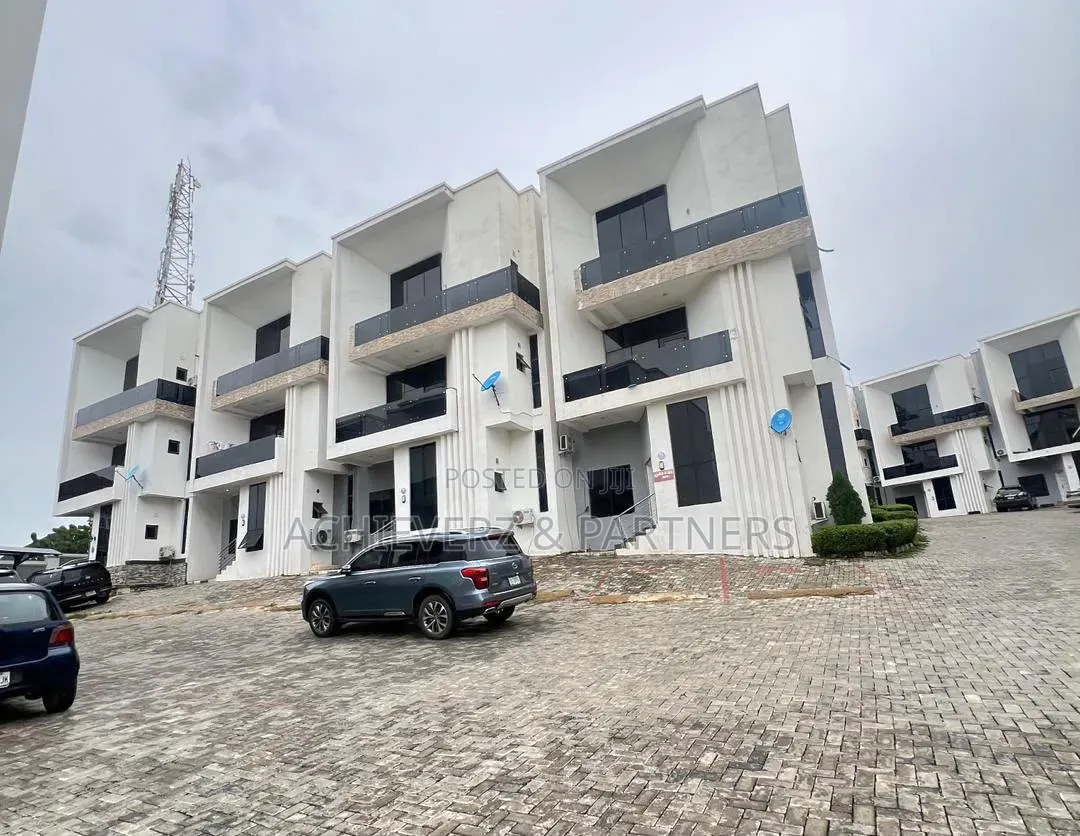 4bdrm Duplex in Asokoro for rent in Asokoro