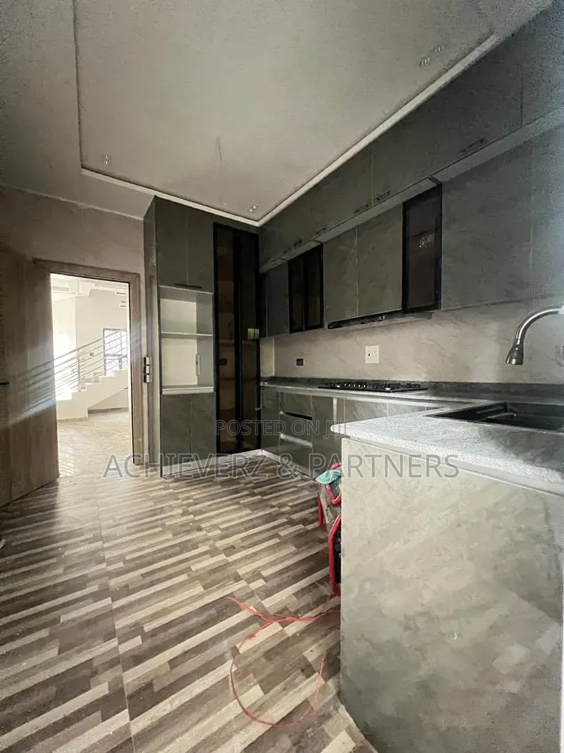 4bdrm Duplex in Asokoro for rent in Asokoro
