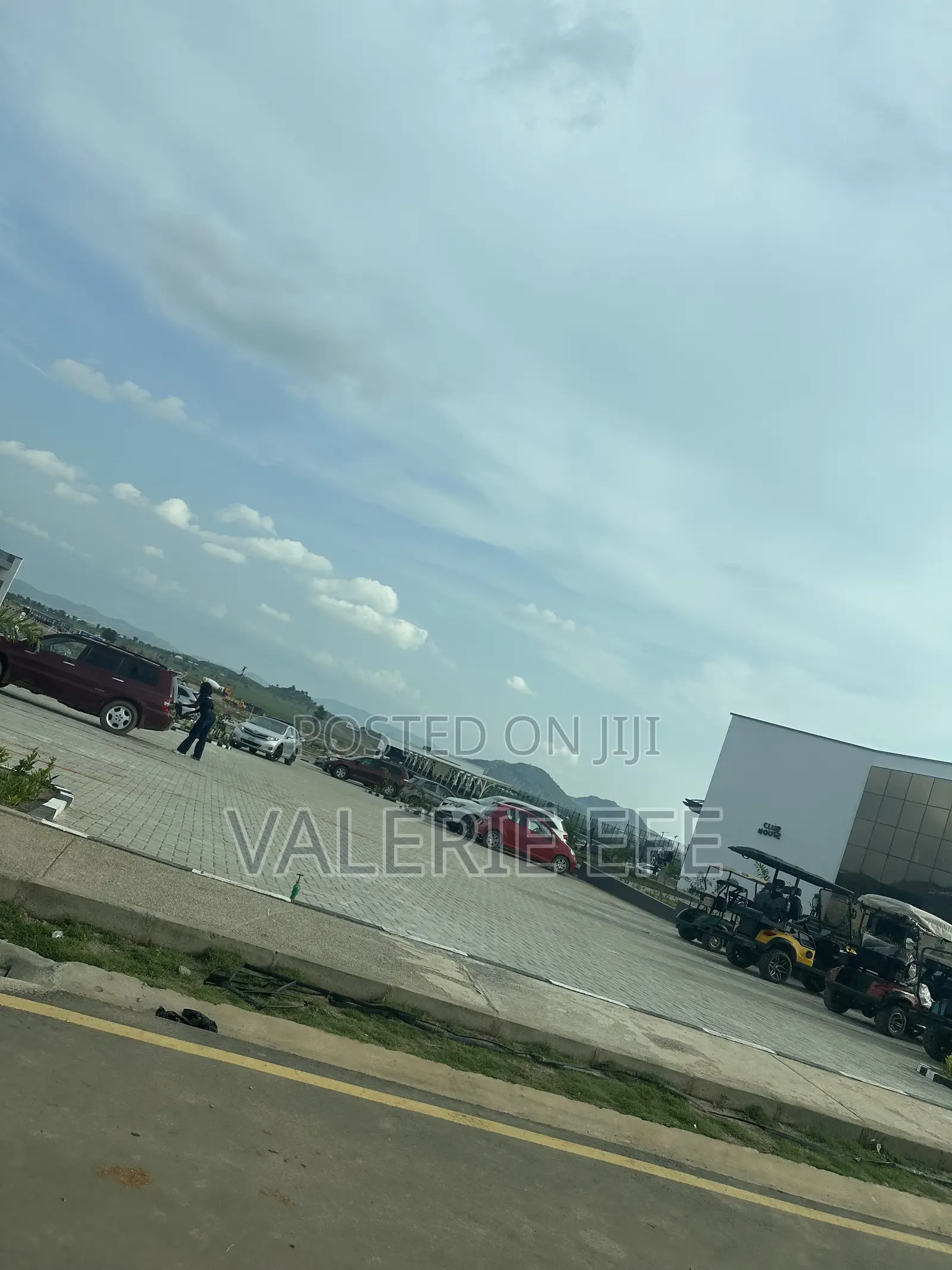 450swm Land, Hutu Exclusive for Sale in Abuja (FCT)