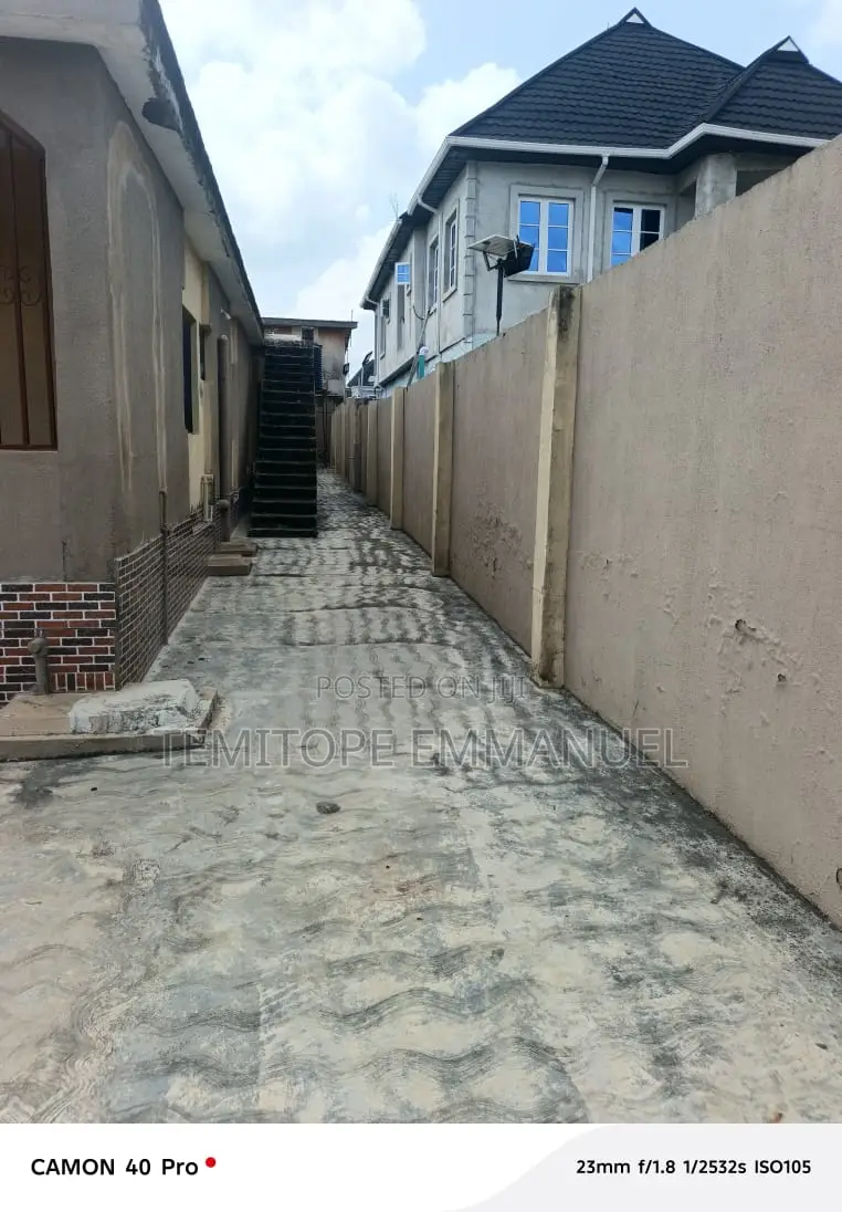 Furnished 7bdrm Block of Flats in Abule Egba for sale in Abule Egba