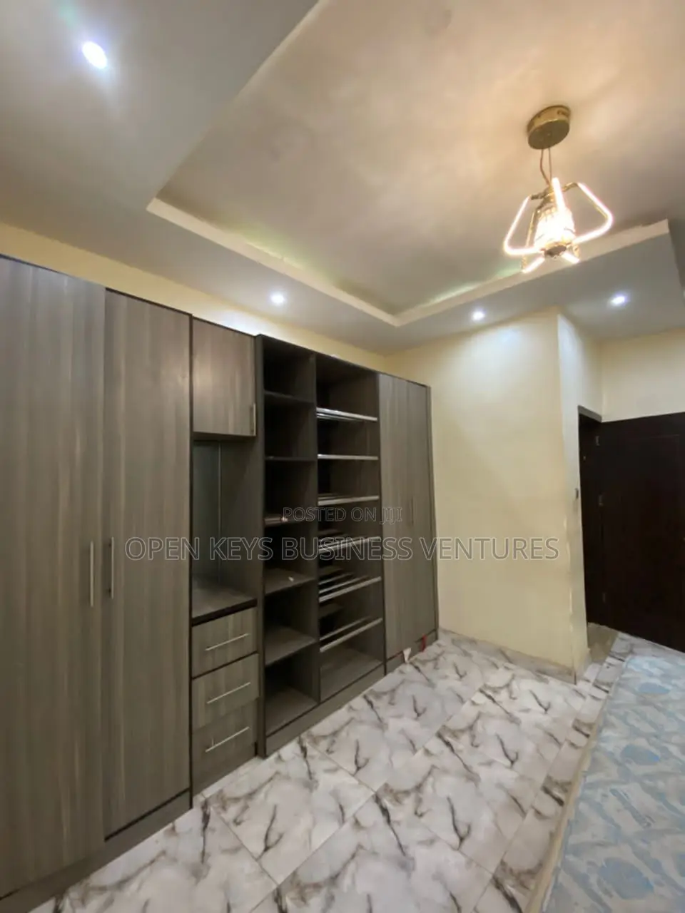 Furnished 4bdrm Bungalow in Elewuro, Akobo for rent in Akobo