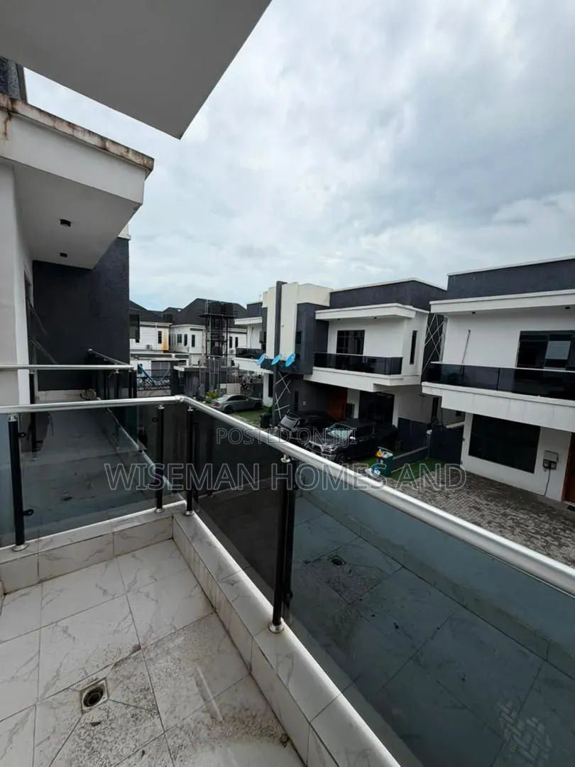 Mini Flat in Harbor Estate Orchid for rent in Lekki Expressway