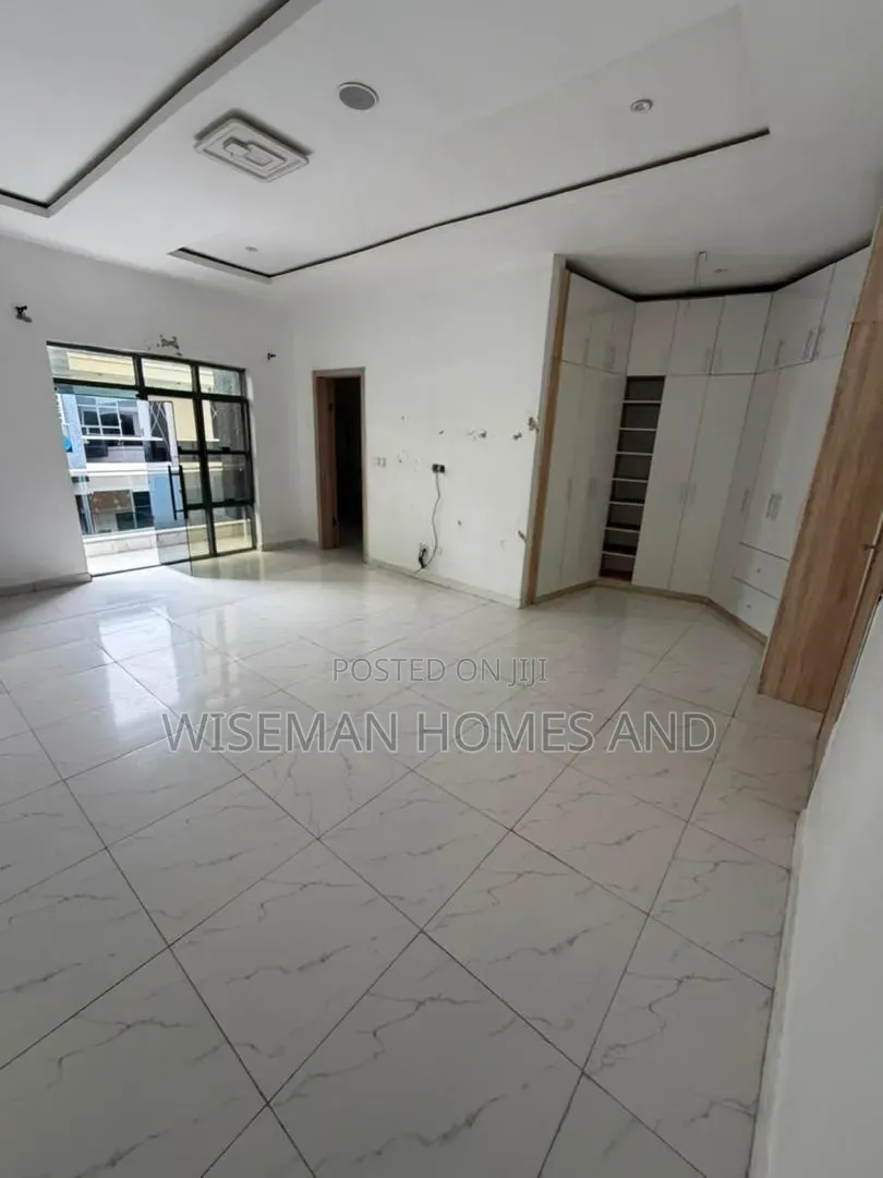 Mini Flat in Harbor Estate Orchid for rent in Lekki Expressway