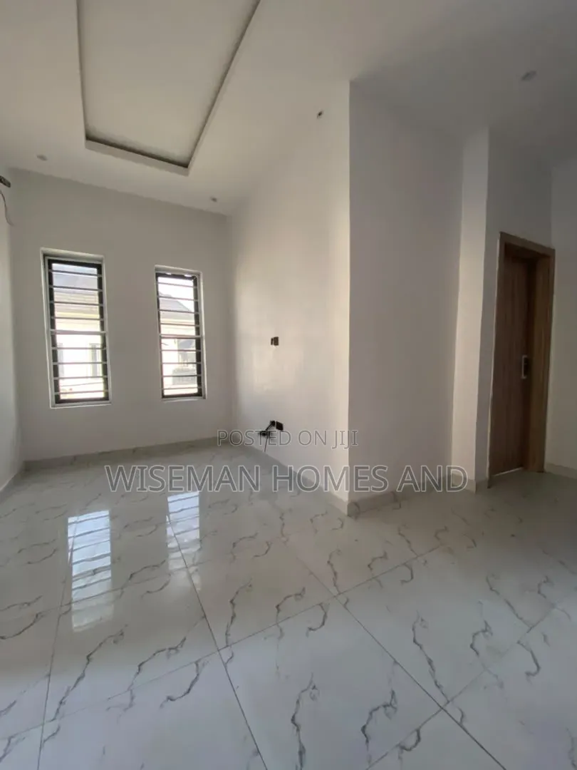4bdrm Duplex in Orchid Road Lekki for rent in Lekki Expressway
