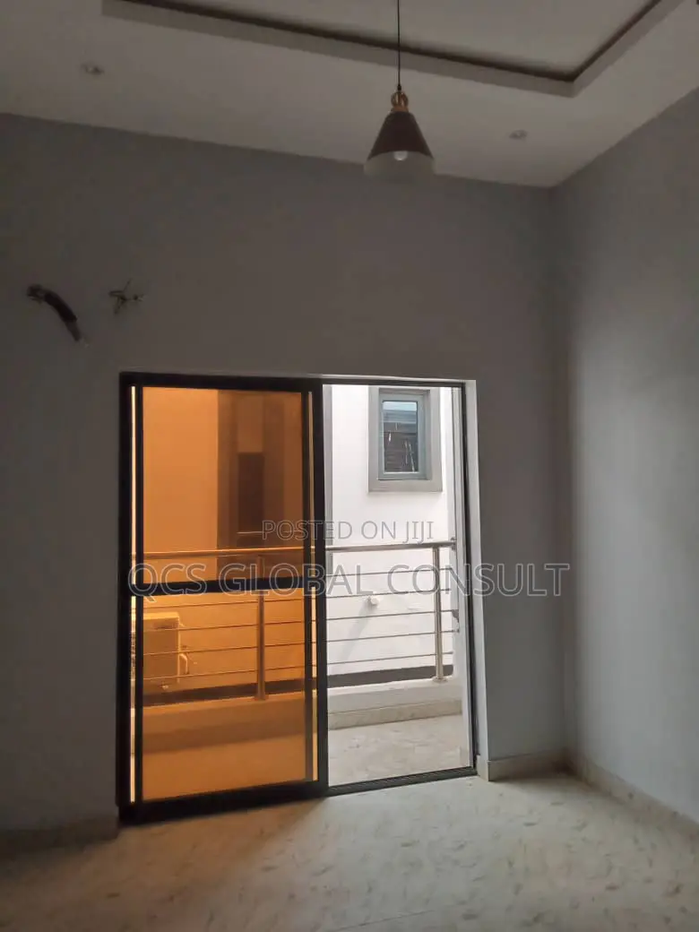 Furnished 4bdrm Duplex in GRA Phase 1 for sale in GRA Phase 1