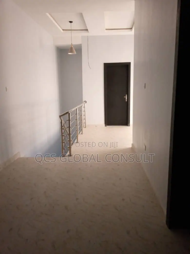 Furnished 4bdrm Duplex in GRA Phase 1 for sale in GRA Phase 1