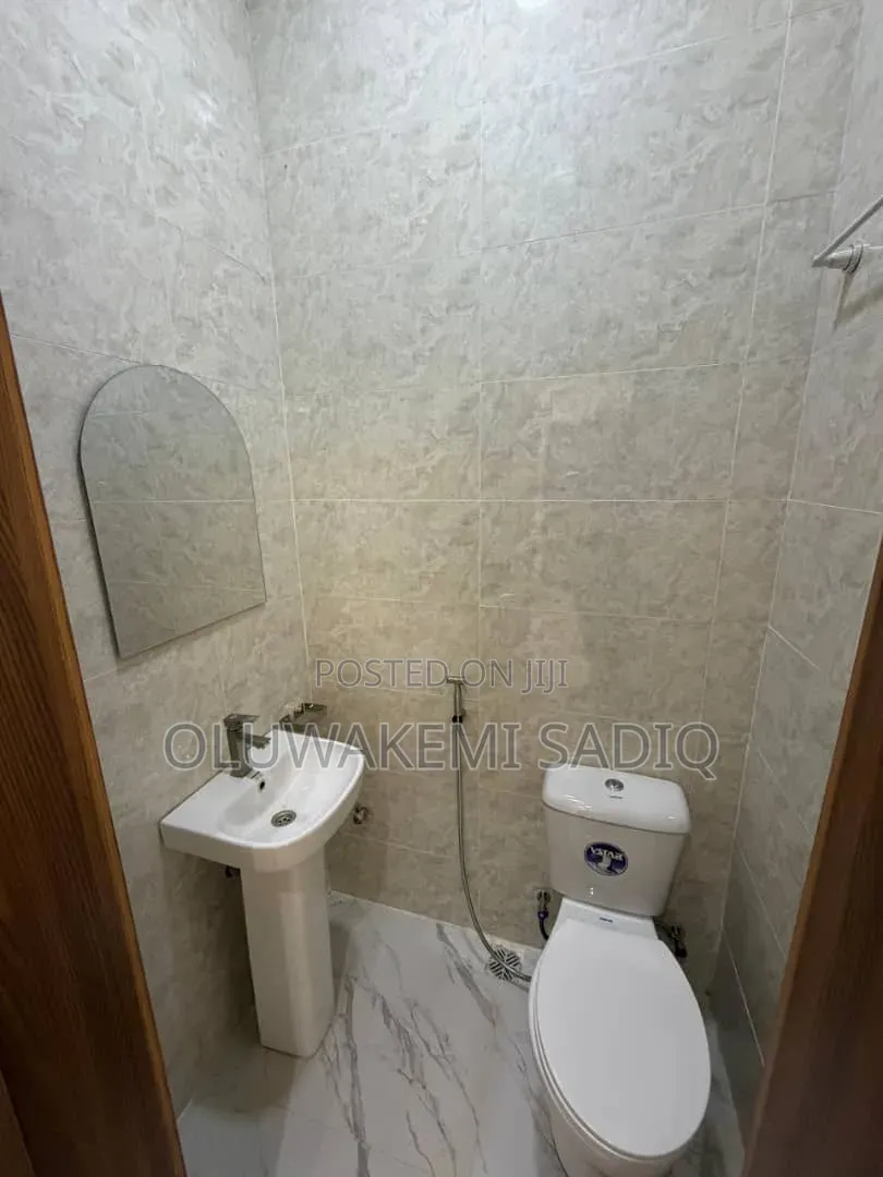 Furnished 2bdrm Apartment in Ikeja Gra for rent in Ikeja GRA