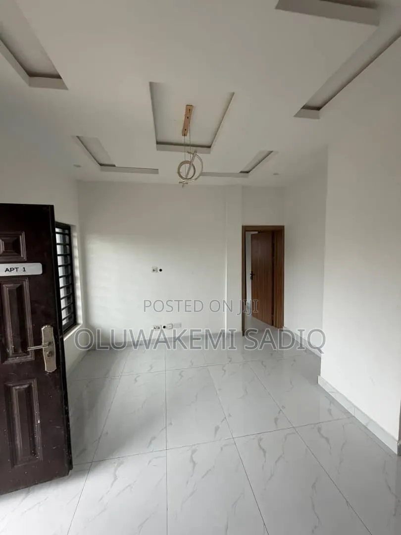 Furnished 2bdrm Apartment in Ikeja Gra for rent in Ikeja GRA