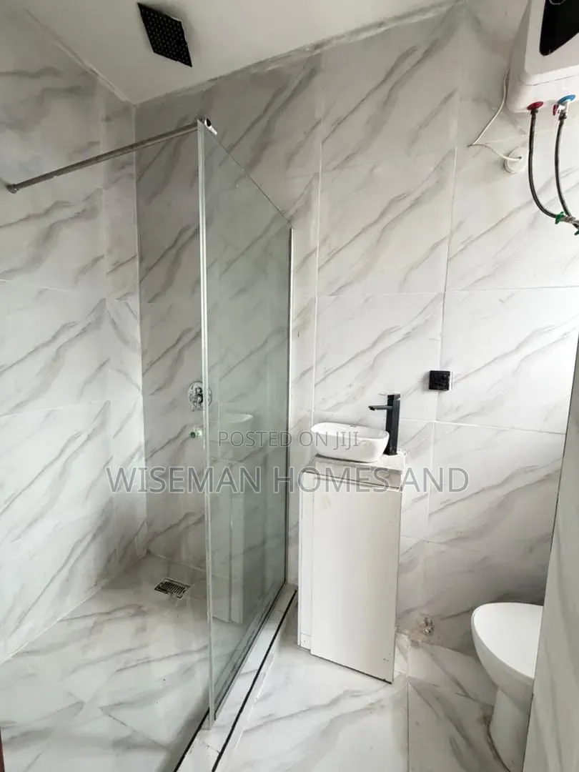 2bdrm Apartment in Ologolo Lekki for rent in Ologolo