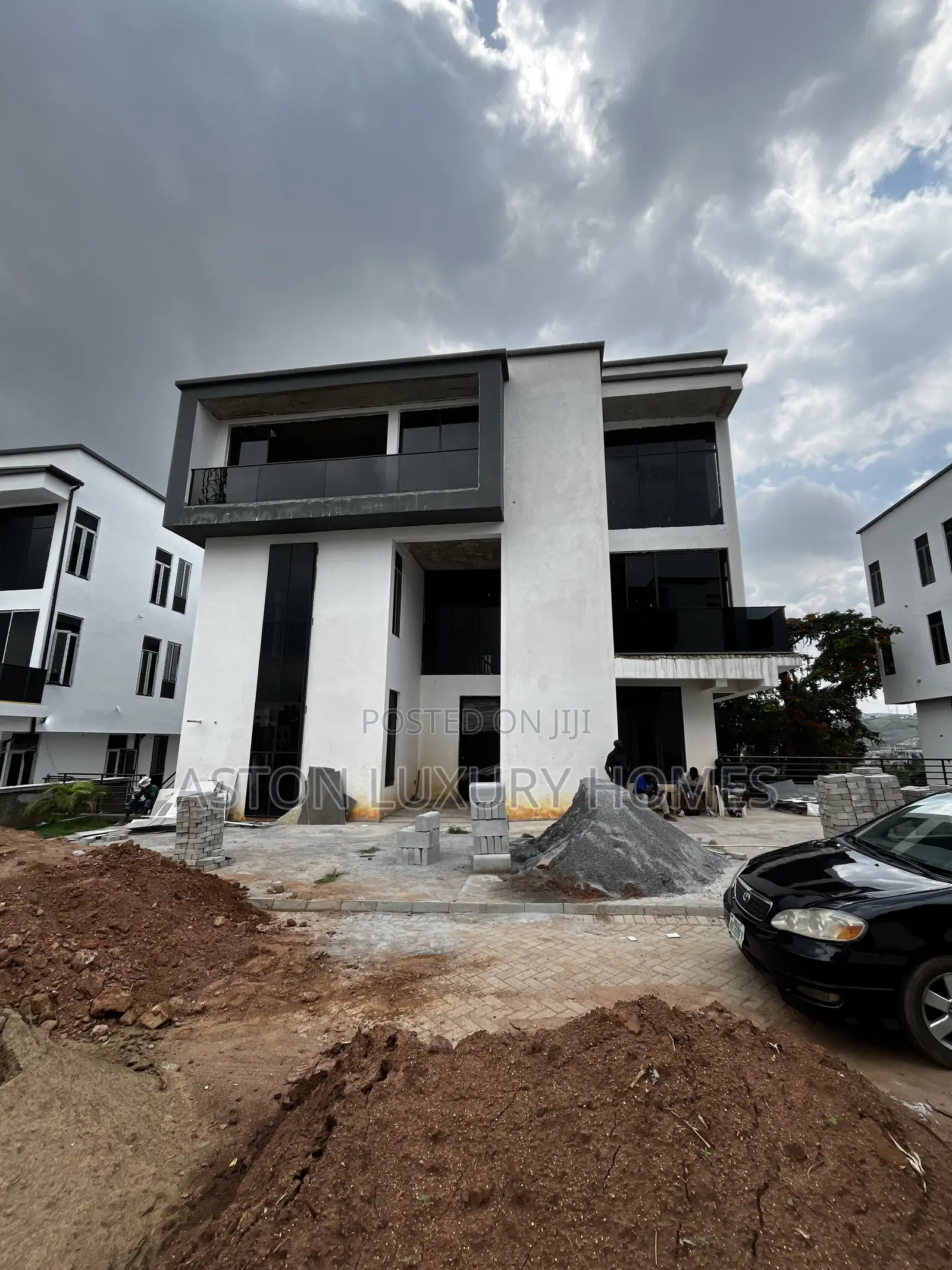 7bdrm Duplex in Maitama for sale in Maitama
