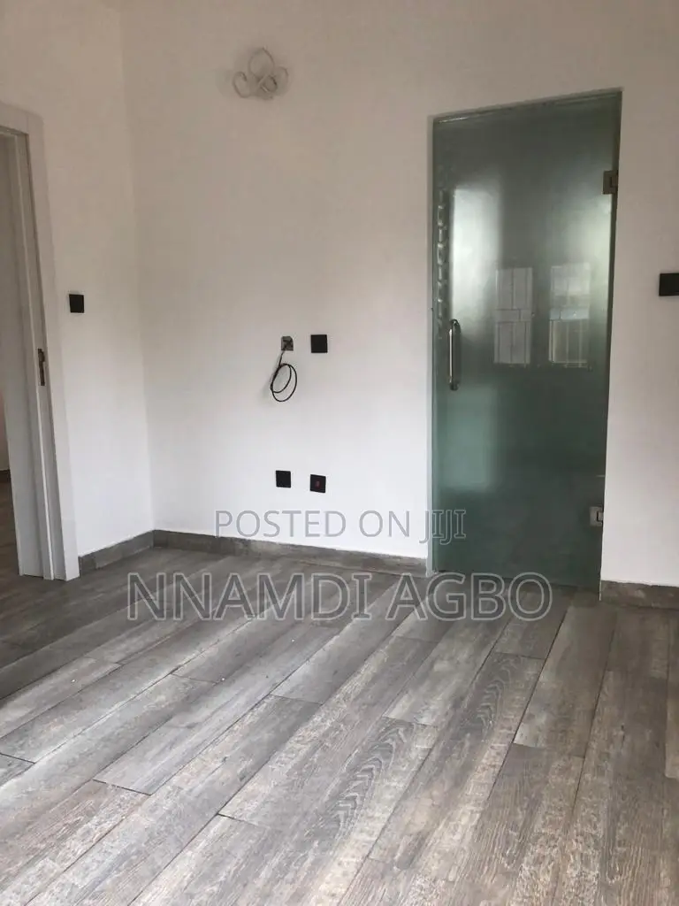 1bdrm Apartment in Lekki Phase 1 for rent in Lekki Phase 1