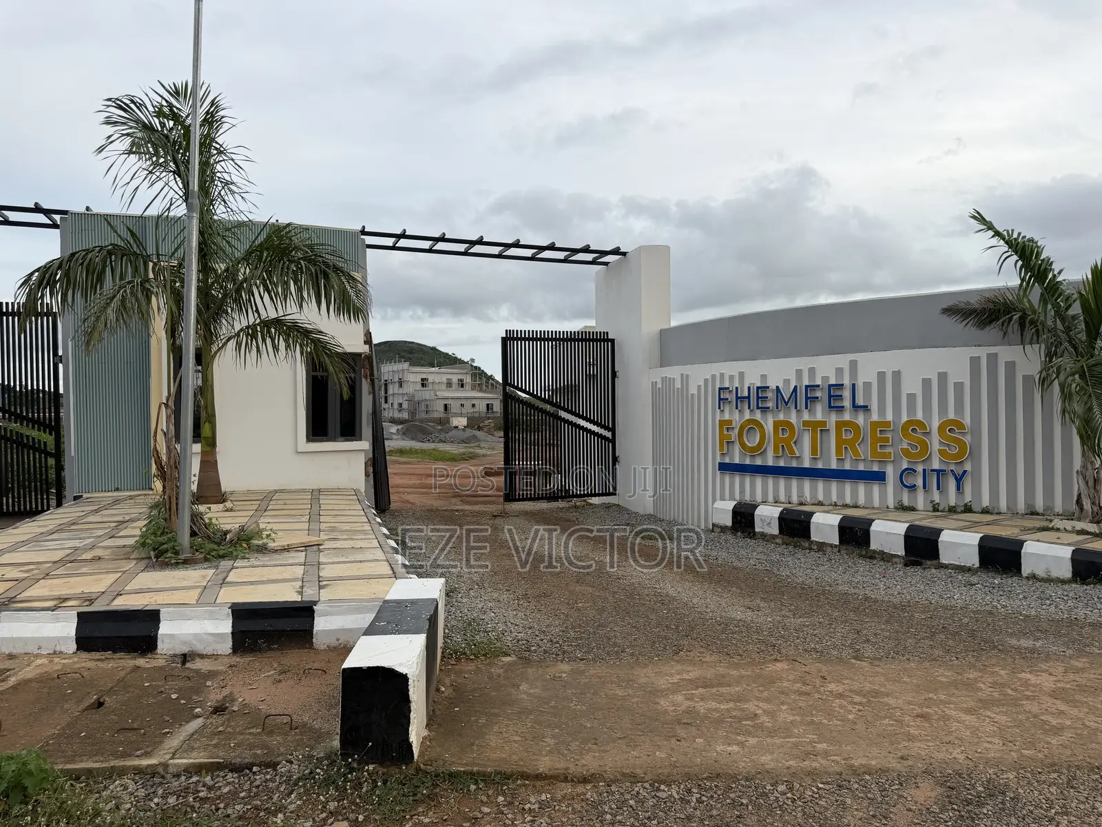 4bdrm Duplex in Phemfel Estate, Sabon Lugbe for sale in Sabon Lugbe