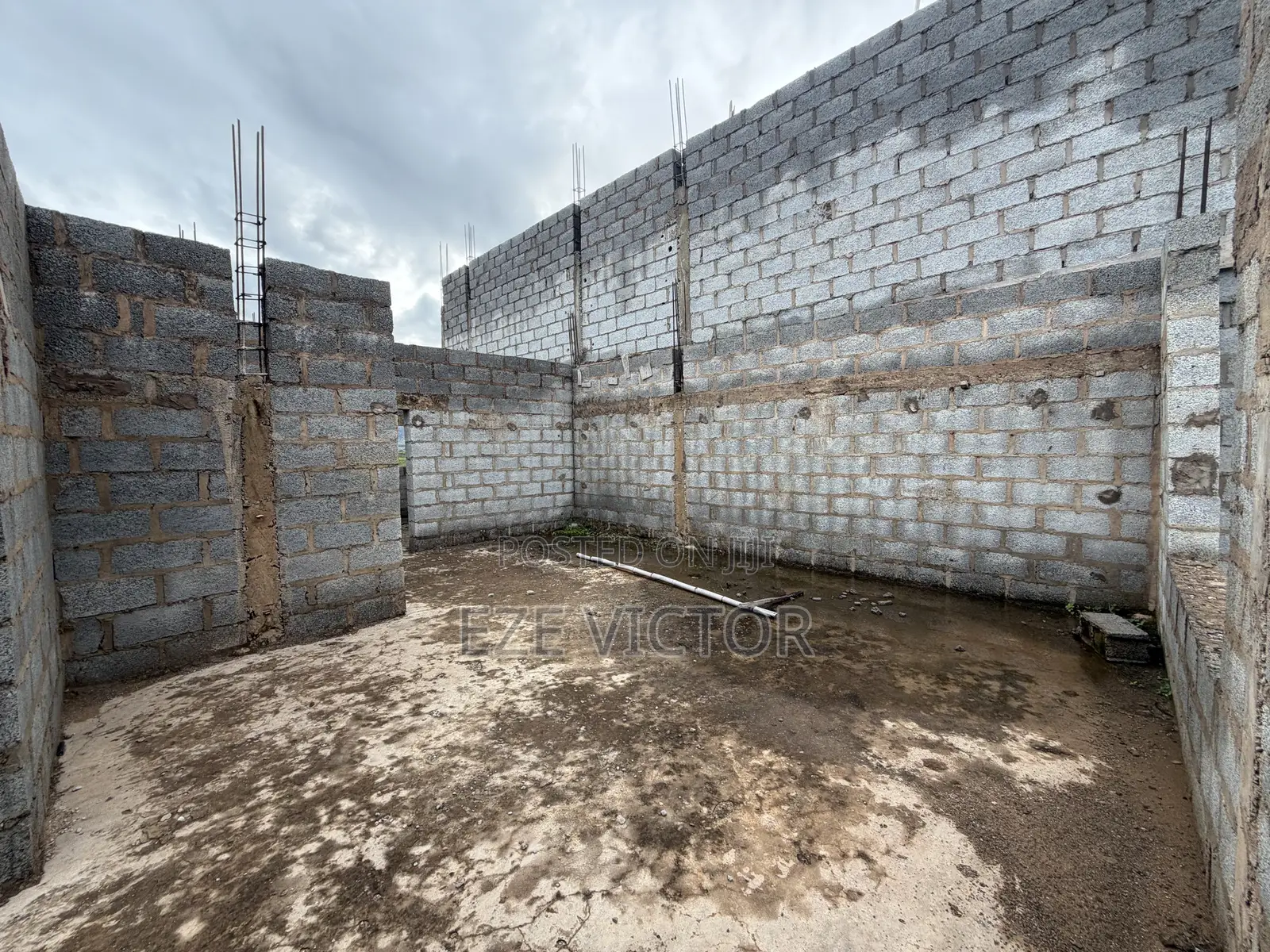4bdrm Duplex in Phemfel Estate, Sabon Lugbe for sale in Sabon Lugbe
