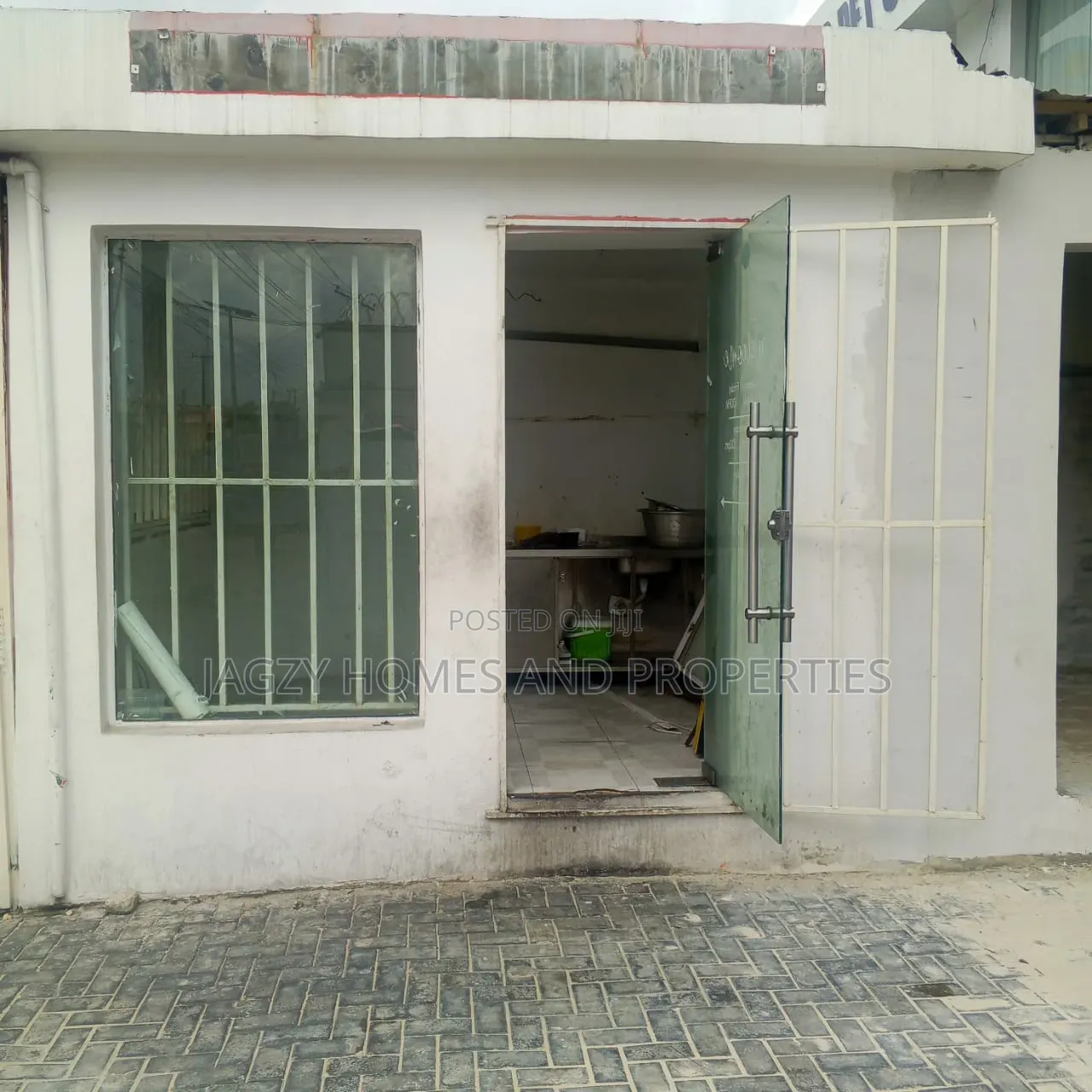 Conducive Shop Space Available for Rent in Lekki Phase 1