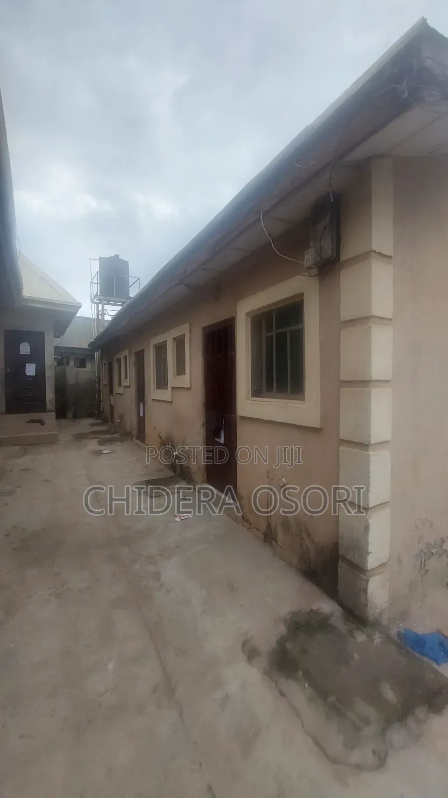 6bdrm Apartment in Dutse for sale in Dutse-Alhaji
