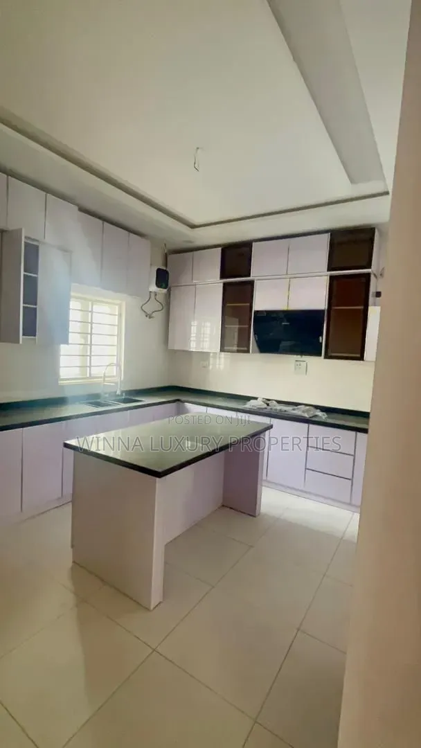 5bdrm Duplex in Efab Metropolis, Gwarinpa for sale in Gwarinpa