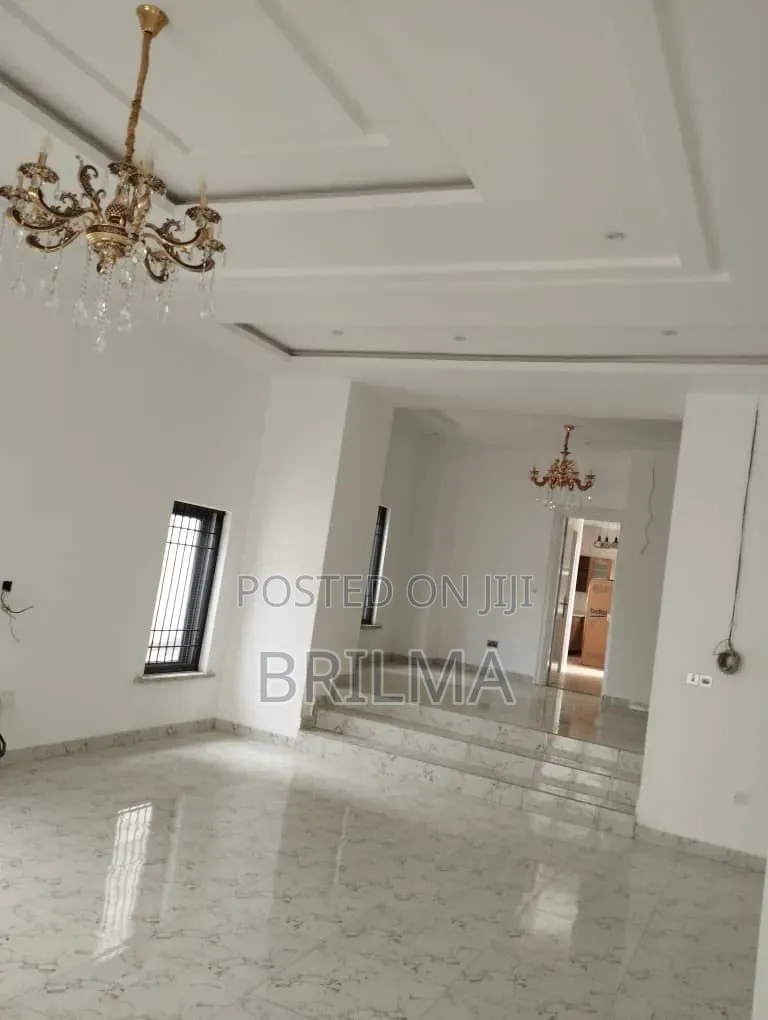 5bdrm Duplex in Guzape District for rent in Guzape District