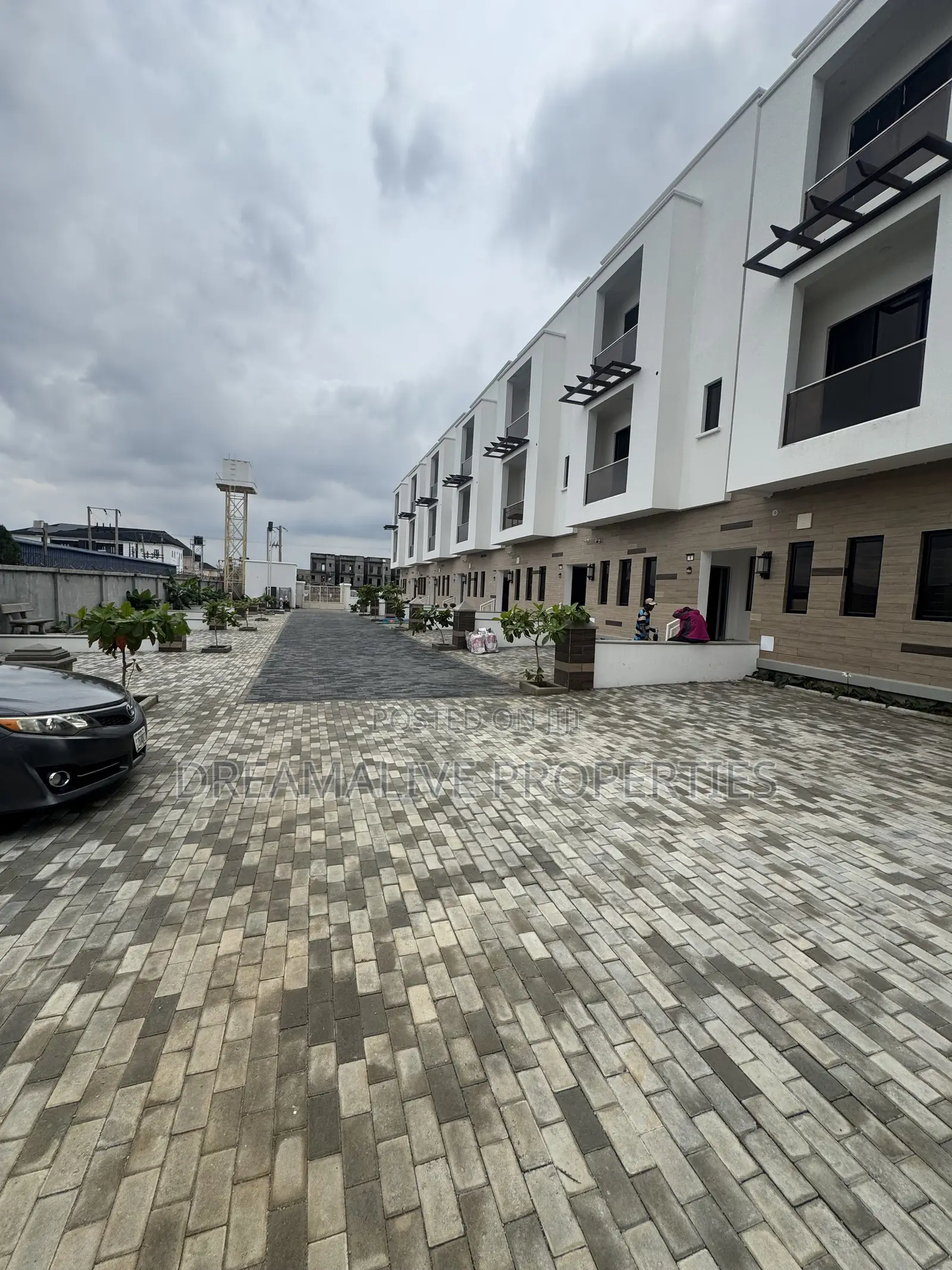 4bdrm Duplex in Jahi for rent in Jahi