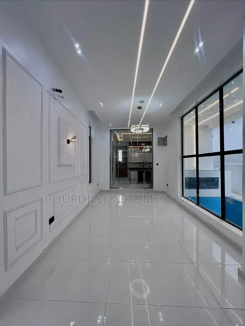5bdrm Duplex in Lekki Palm City for sale in Lekki Expressway