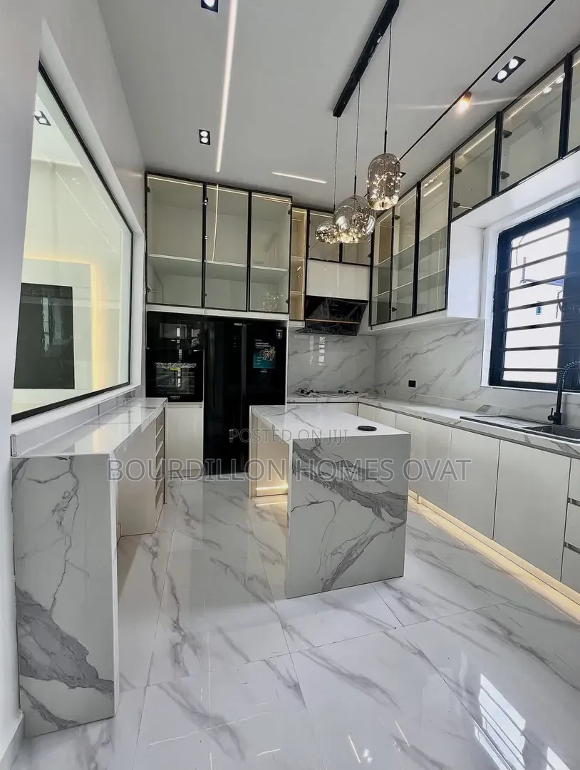 4bdrm Duplex in Lekki Palm City for sale in Lekki Expressway