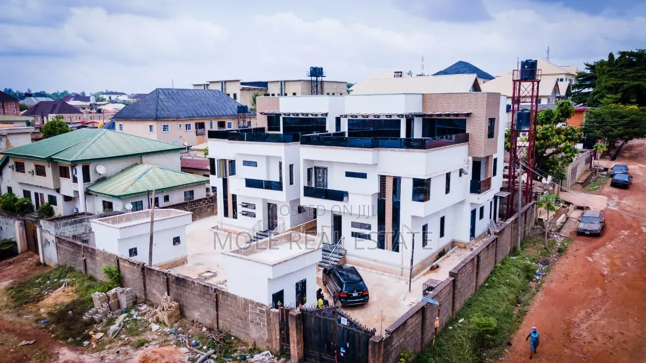Furnished 5bdrm Maisonette in New Haven, Enugu for sale in Enugu