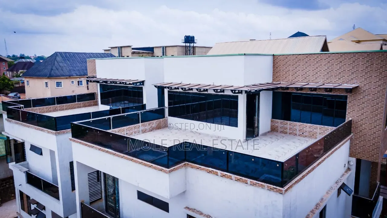 Furnished 5bdrm Maisonette in New Haven, Enugu for sale in Enugu