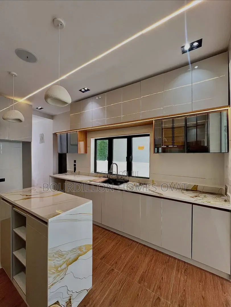 4bdrm Duplex in Lekki Palm City for sale in Lekki Expressway