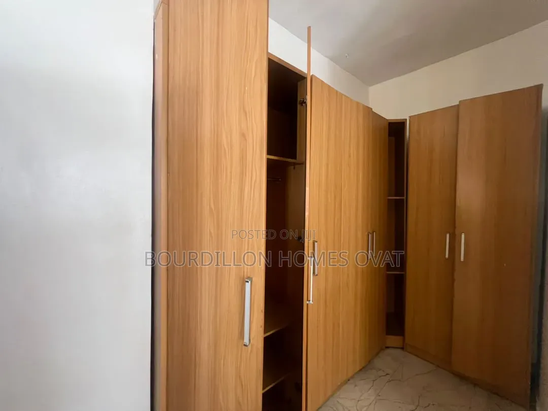 4bdrm Duplex in Chevron Alternative for sale in Chevron