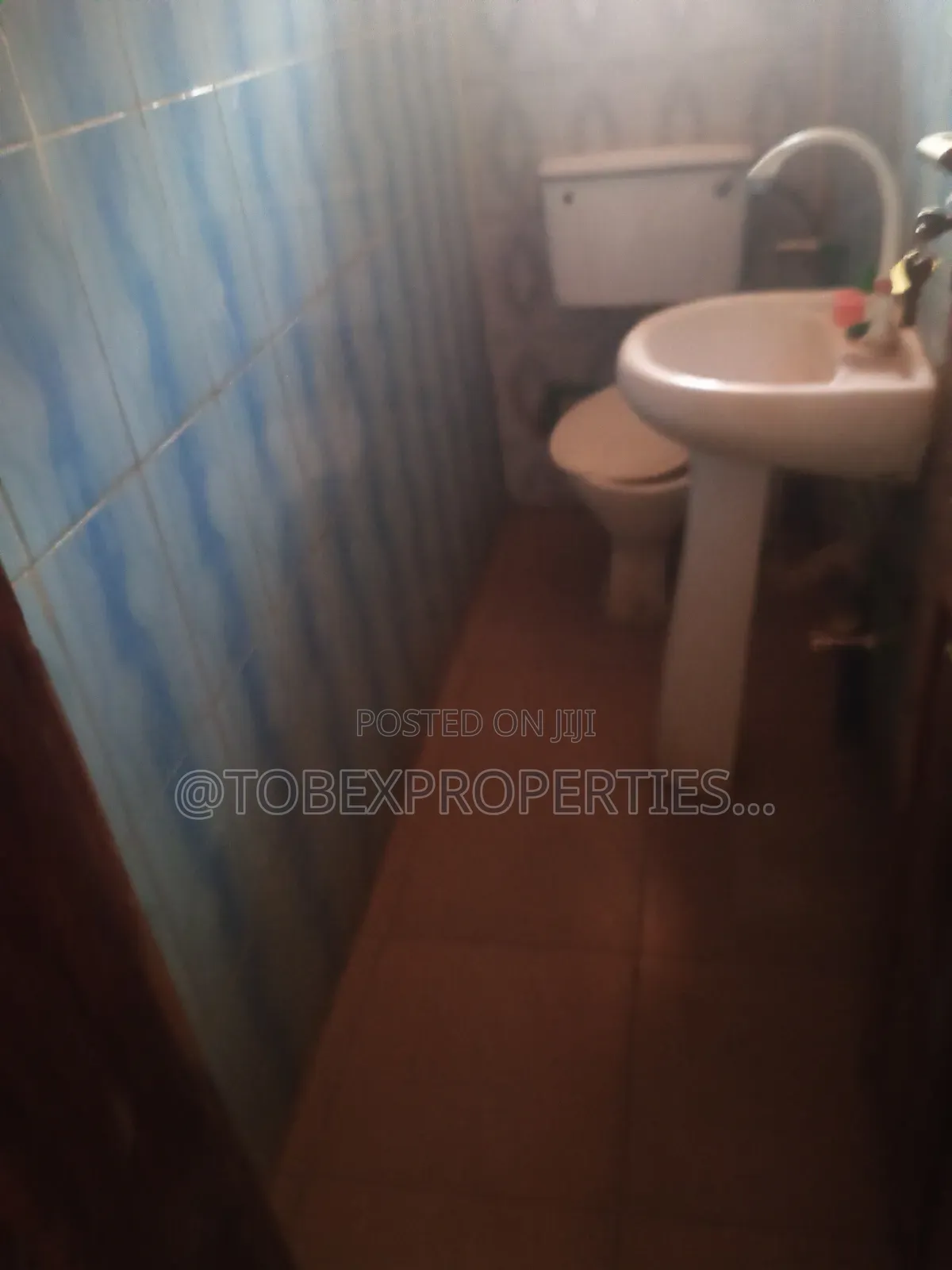 Furnished 3bdrm Block of Flats in Main Abacha Road, Mararaba for rent in Mararaba