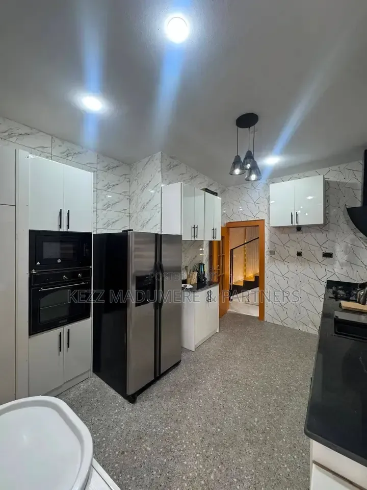 Furnished 4bdrm Duplex in Dr Peter Odili , for sale in Trans Amadi