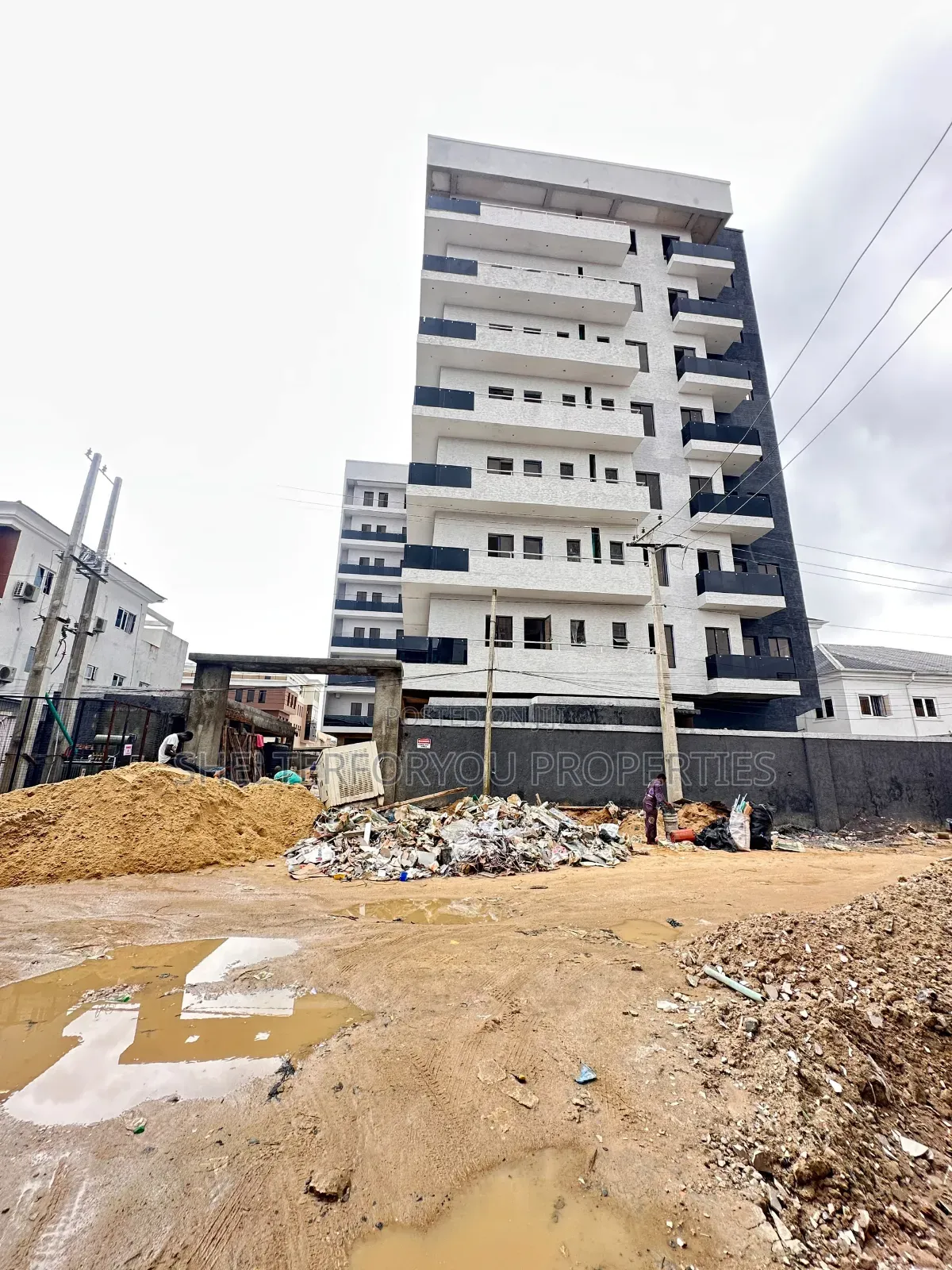 2bdrm House in Victoria Island Extension for sale in Victoria Island Extension