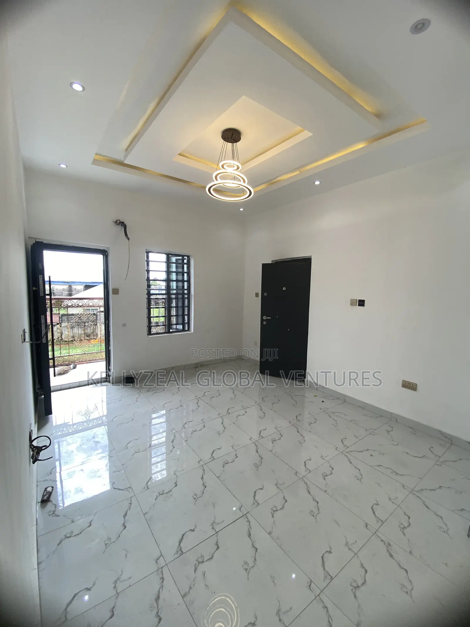 2bdrm Apartment in Divine Estate, Amuwo-Odofin for rent in Amuwo-Odofin