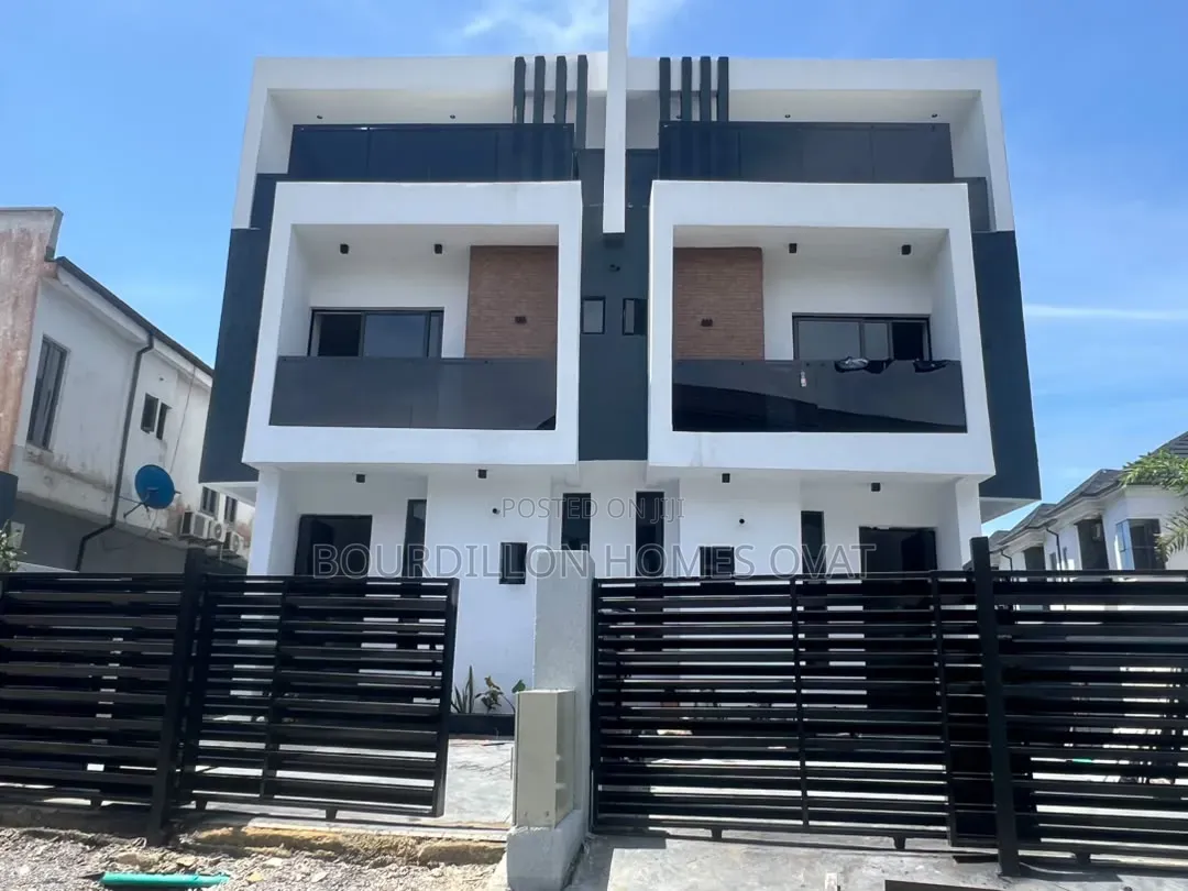 4bdrm Duplex in Orchid Lekki Lagos for sale in Lekki Expressway