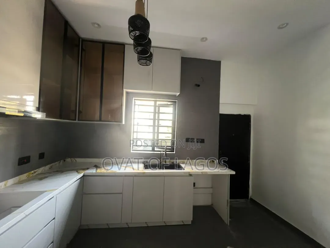 4bdrm Duplex in Orchid, Lekki Expressway for sale in Lekki Expressway