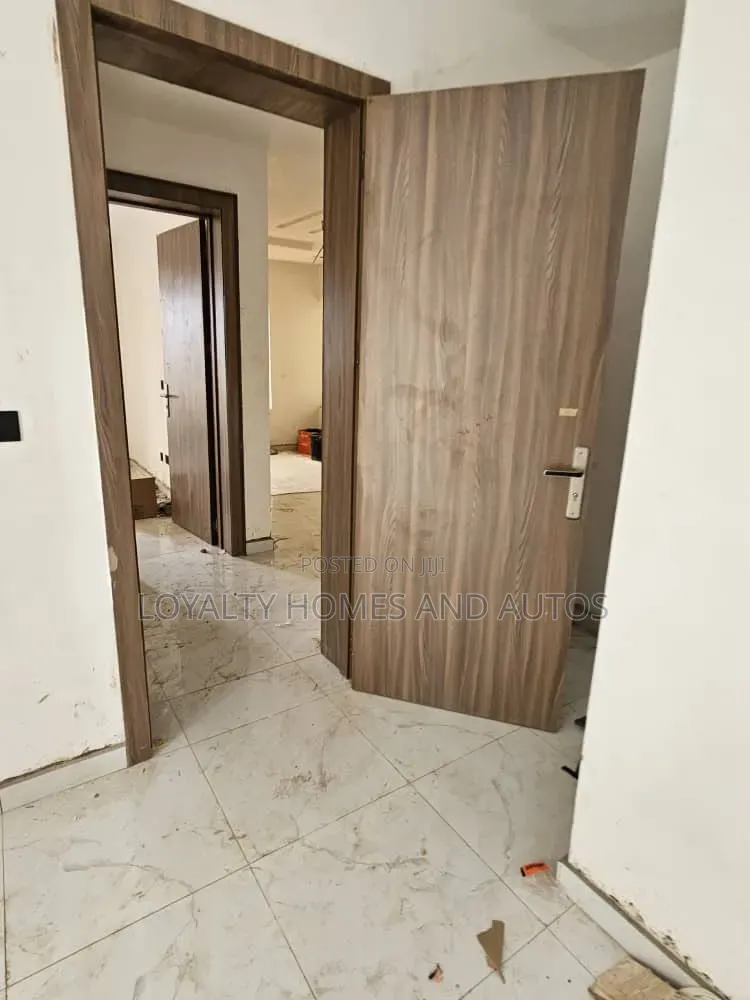 4bdrm Duplex in Adeniyi Jones for sale in Adeniyi Jones