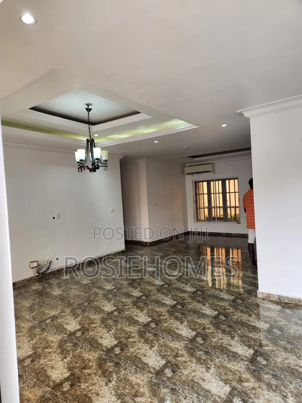 3bdrm Block of Flats in Parkview Estate for rent in Parkview Estate