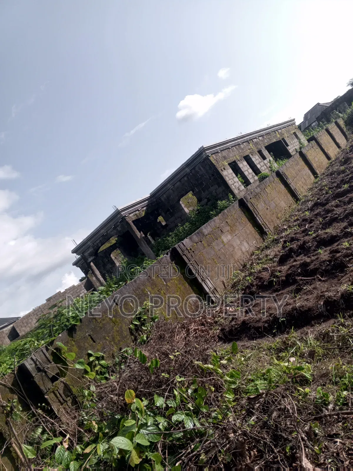Family Deed Idris 2 in Gberigbe