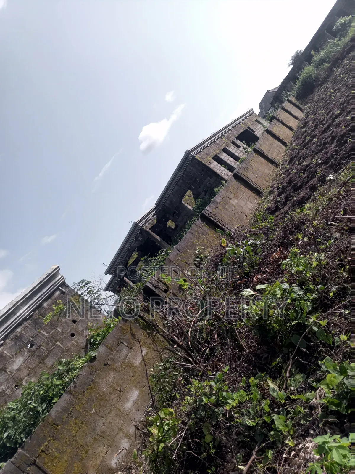Family Deed Idris 2 in Gberigbe