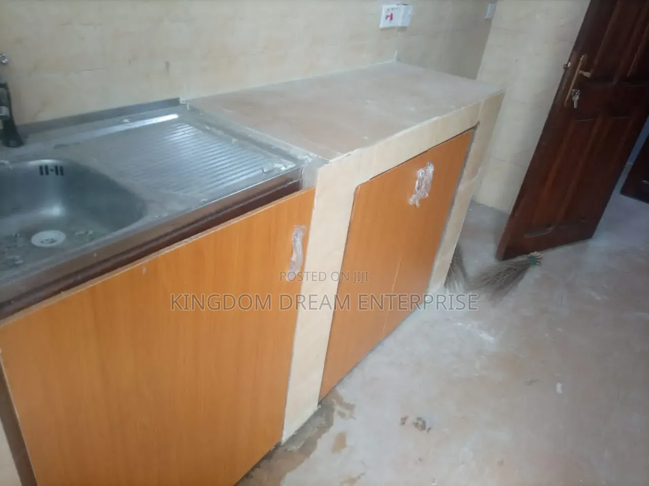 Mini Flat in Pero Agege, Pen Cinema for rent in Pen Cinema