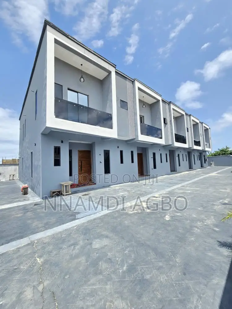 4bdrm Duplex in Abraham Adesanya Estate for sale in Abraham Adesanya Estate