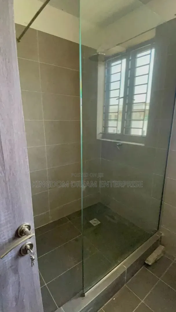 Mini Flat in Pero Agege, Pen Cinema for rent in Pen Cinema