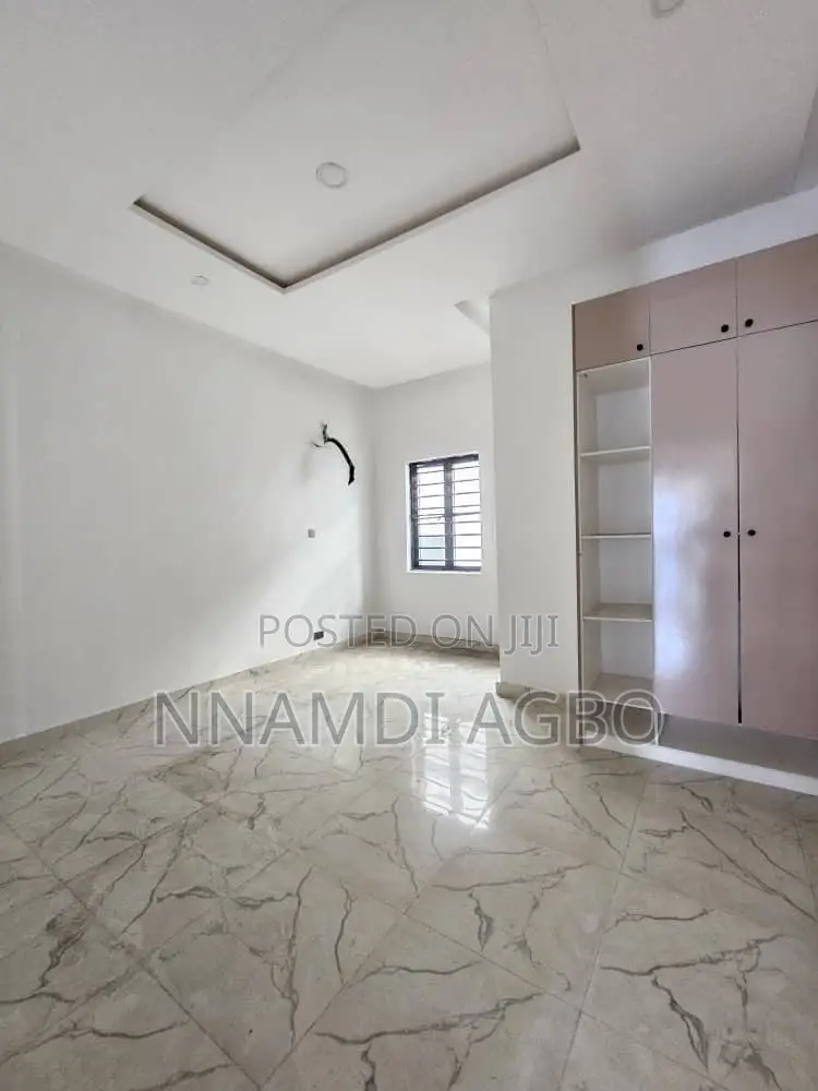 4bdrm Duplex in Abraham Adesanya Estate for sale in Abraham Adesanya Estate