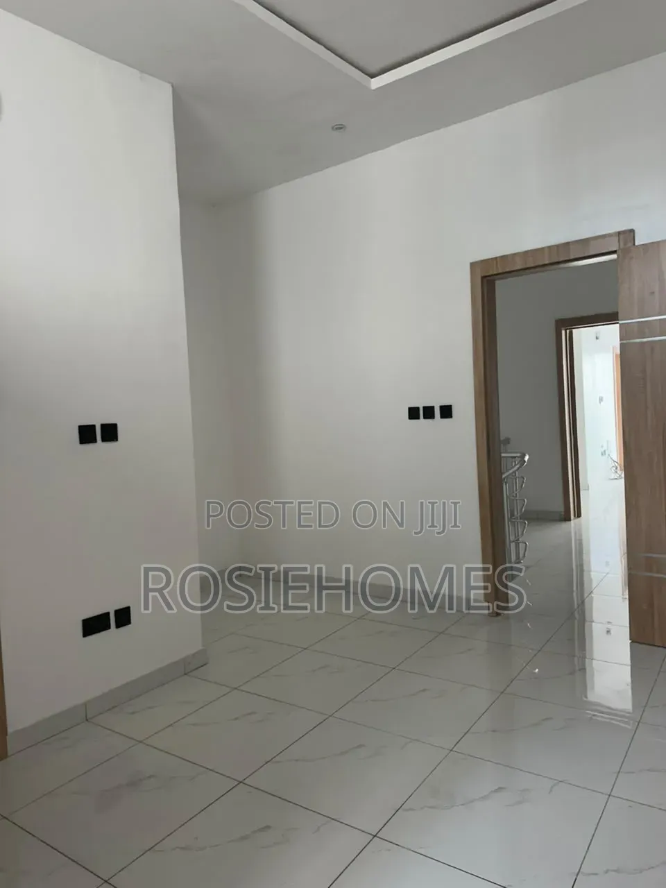 3bdrm Duplex in Chevron for rent in Chevron